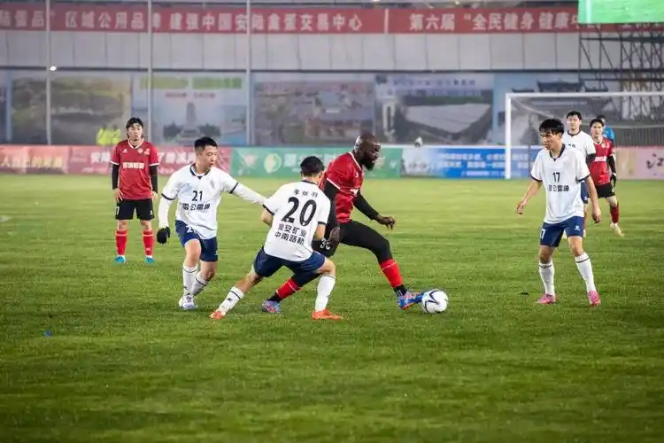 意大利乙级联赛：巴里 VS 热那亚